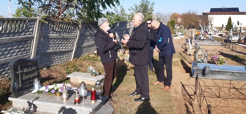 Redaktor Jerzy Gasiul w rozmowie z synem ofiary