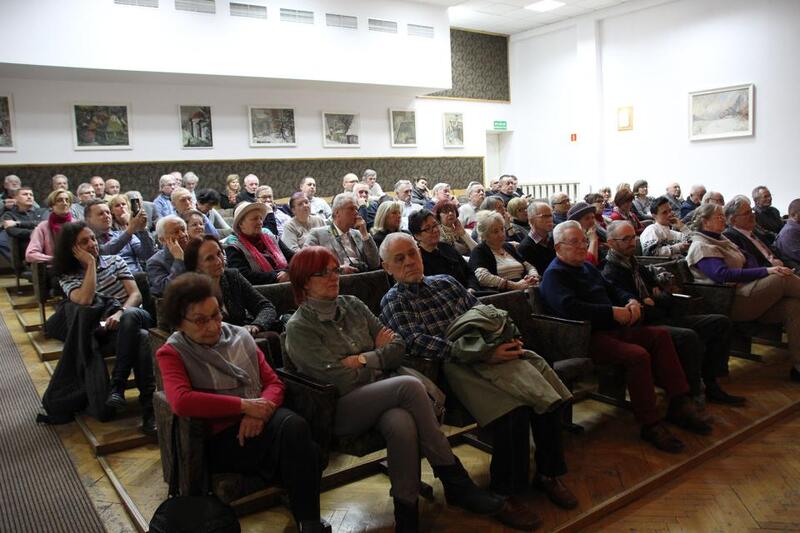 Spotkanie z Piotrem Semką w Centrum edukacyjnym IPN „Przystanek Historia” w Wojewódzkiej i Miejskiej Bibliotece Publicznej im. C. Norwida w Zielonej Górze 