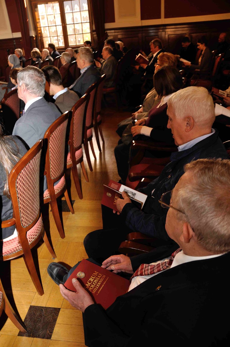 Konferencja naukowa „Wielka Nowenna i obchody Millennium Chrztu Polski w archidiecezjach gnieźnieńskiej i poznańskiej