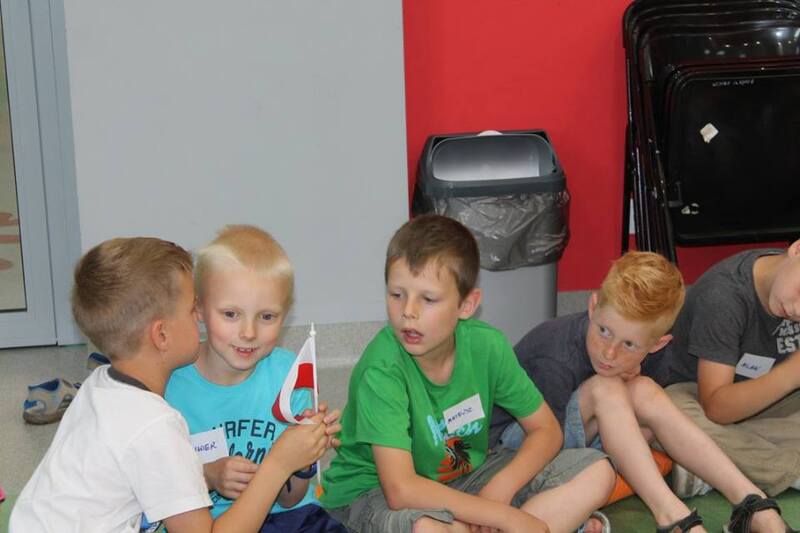 Zajęcia edukacyjne „Polak mały – polskie symbole narodowe” w Bibliotece Pana Kleksa w Zielonej Górze