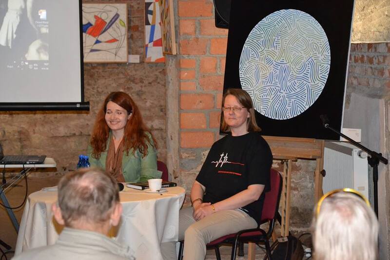 Spotkanie dyskusyjne wokół książki Karoliny Bittner „Piosenka w służbie propagandy. Festiwal Piosenki Żołnierskiej w Kołobrzegu 1968–1989” z udziałem autorki i prof. dr hab. Doroty Skotarczak  w Centrum Edukacyjnym IPN „Przystanek Historia” w Miejskiej Bi