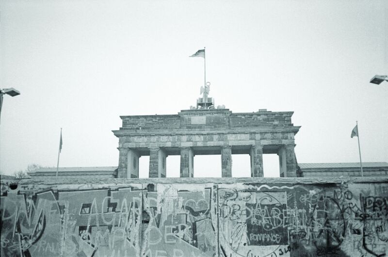Archiwum Pełne Pamięci: Upadek muru berlińskiego