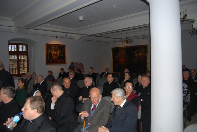 Sesja w zabytkowym gmachu Muzeum Archidiecezjalnego spotkała się z dużym zainteresowaniem społeczności lokalnej