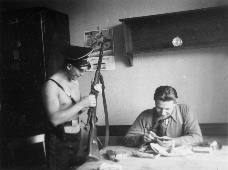 2. Funkcjonariusze Einsatzgruppe V. Ze zbiorów IPN