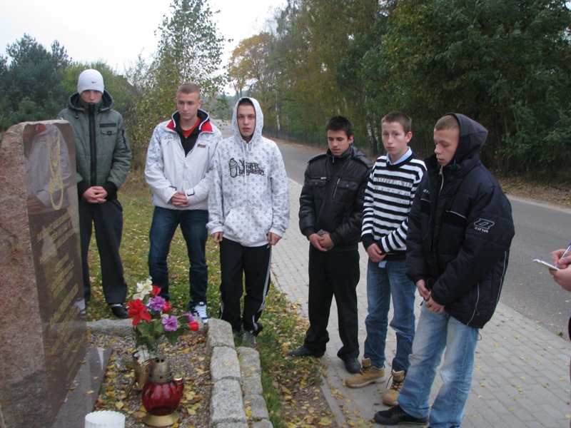 3. akcja „Zapal znicz pamięci” – Poznań, 23 października 2011