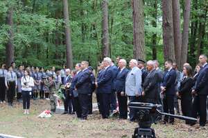 Uroczystości nad grobami pomordowanych Polaków w Lasach Palędzie Dąbrówka, Fot. Piotr Orzechowski