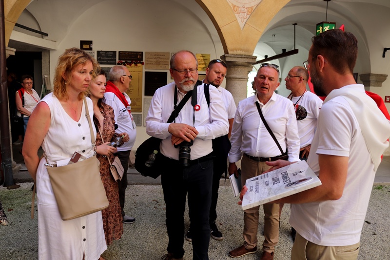 Wyjazd Pamięci do Górnej Austrii 2022. Wizyta w Zamku Śmierci Hartheim.