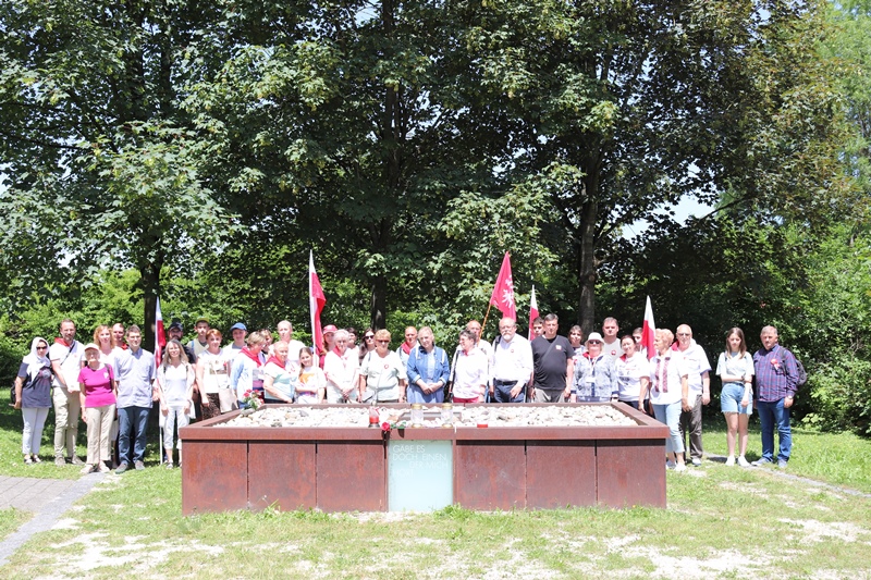 Wyjazd Pamięci do Górnej Austrii 2022. Wizyta w Zamku Śmierci Hartheim.