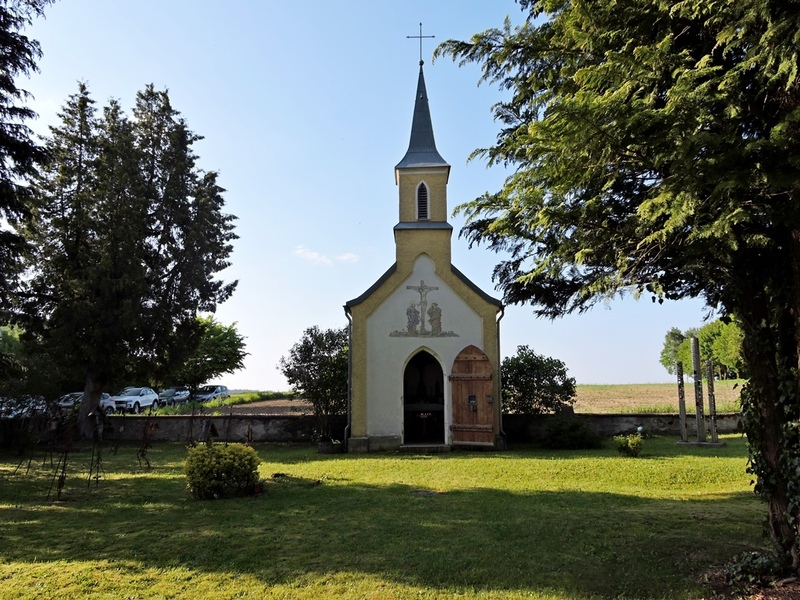 Cmentarz w miejscowości Indersdorf. Fot. Jerzy Osypiuk