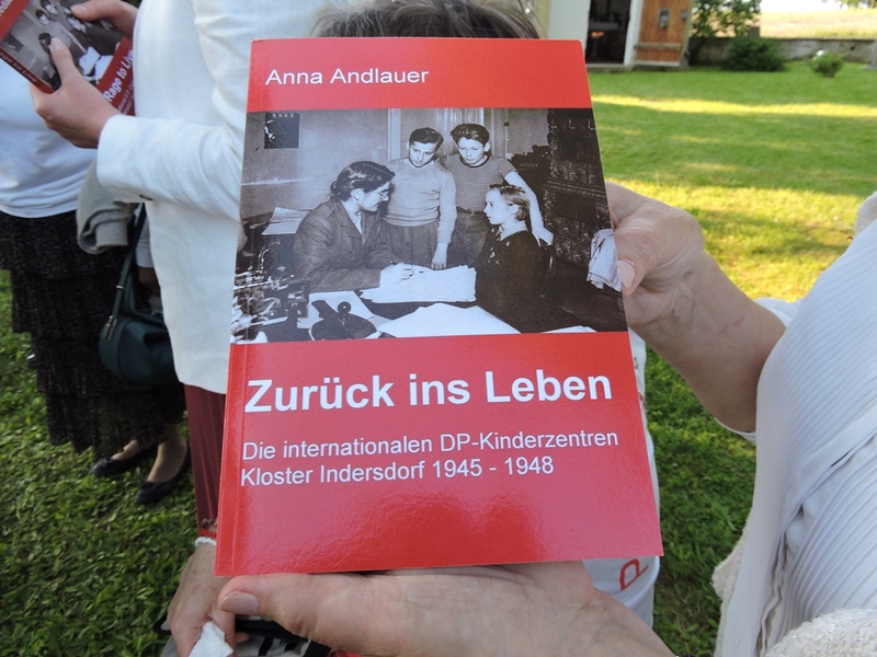 Cmentarz w miejscowości Indersdorf. Fot. Jerzy Osypiuk