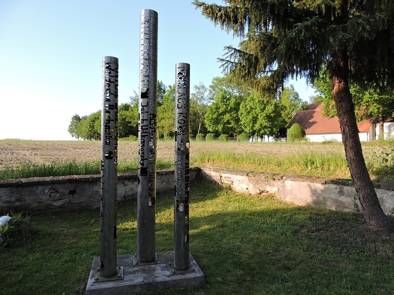 Cmentarz w miejscowości Indersdorf. Fot. Jerzy Osypiuk