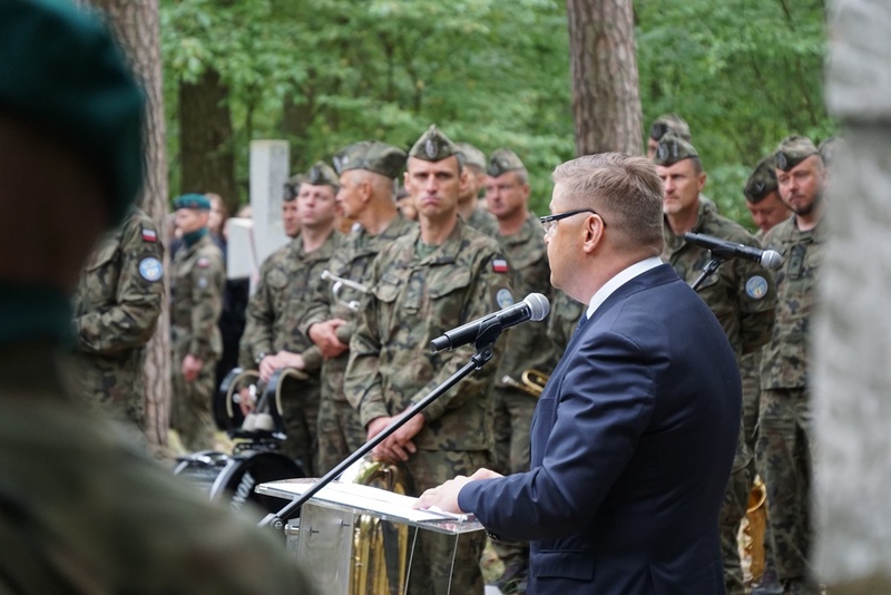 Przemawia dr Paweł Przepióra wójt gminy Dopiewo