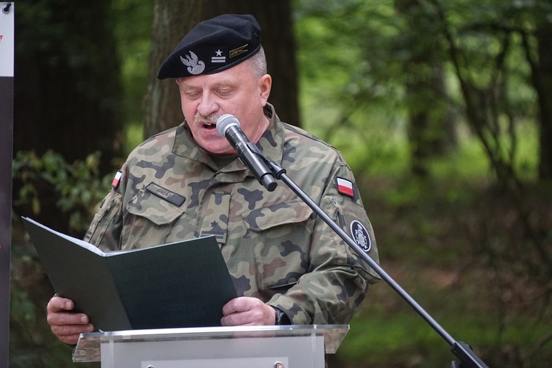 Apel poległych odczytuje mjr Krzysztof Sałata