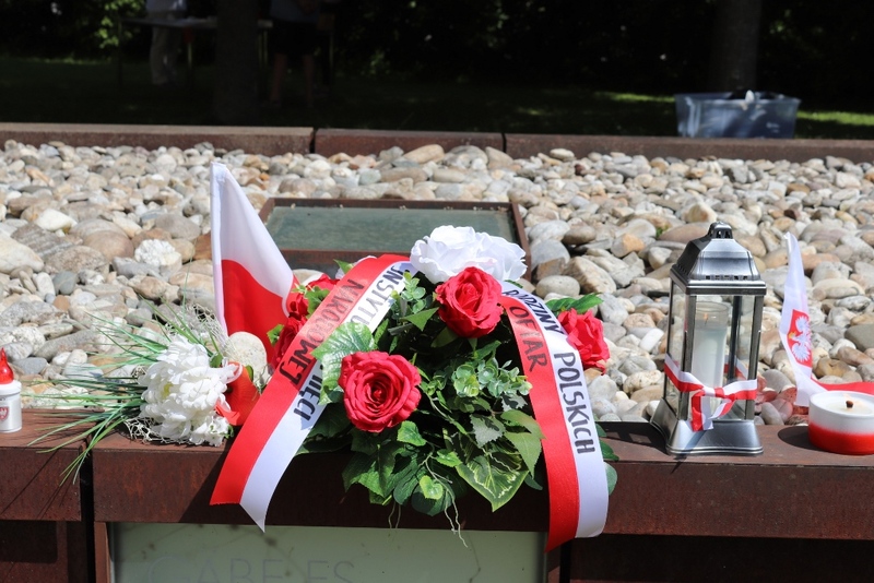 Wizyta polskiej delegacji w Zamku Śmierci Hartheim. Fot. Tomasz Cieślak