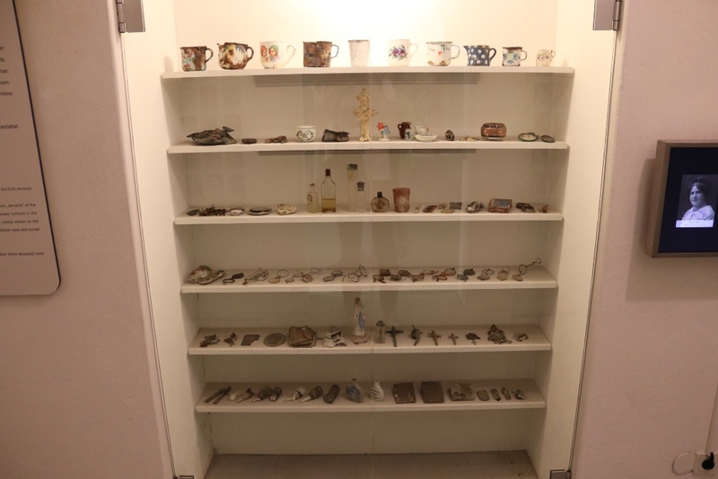 Wizyta polskiej delegacji w Zamku Śmierci Hartheim. Fot. Tomasz Cieślak