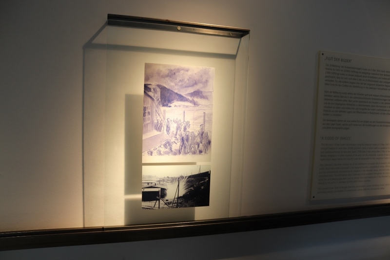 Wizyta polskiej delegacji na terenie b. niemieckiego obozu koncentracyjnego w Gusen. Fot. Tomasz Cieślak