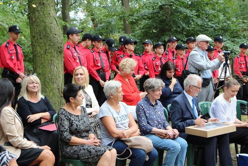 Uroczystość przekazania opieki nad grobami weteranów Ryszarda i Edwarda Woltersdorfów