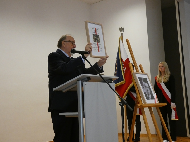 Ryszard Pyssa z symbolicznym aktem przekazania opieki