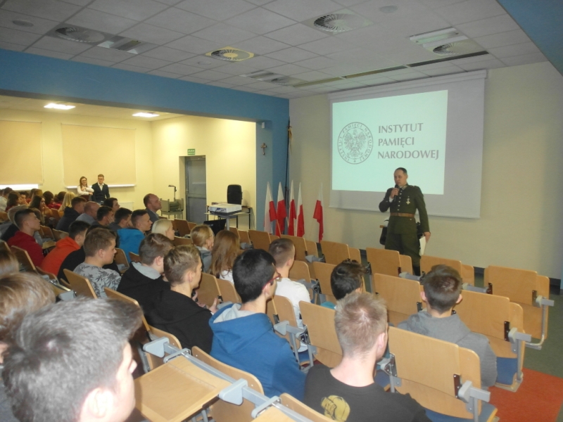 Wystąpienie Pawła Kochańskiego z IPN Oddział Poznań. Fot. Z. Kościański
