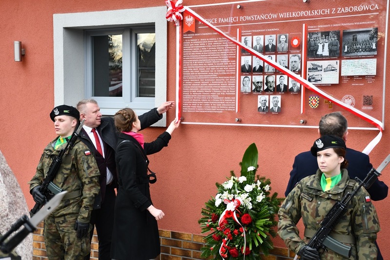 Odsłonięcie pomnika Powstańców Wielkopolskich. Fot. Urząd Gminy Wijewo