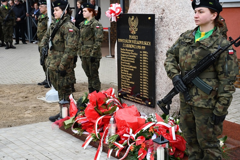 Odsłonięcie pomnika Powstańców Wielkopolskich. Fot. Urząd Gminy Wijewo