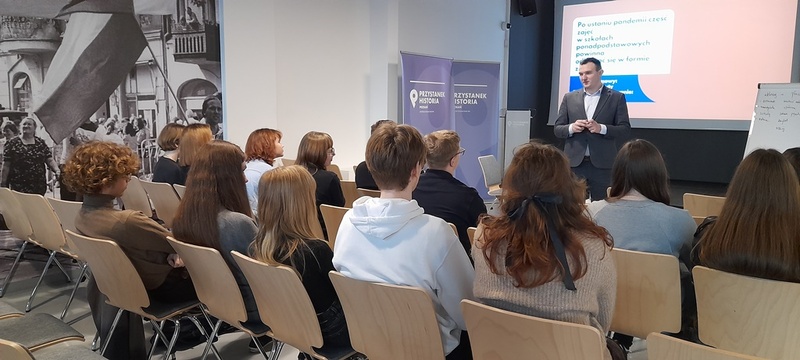 Warsztaty z podstaw debatowania. Fot. M. Podemski