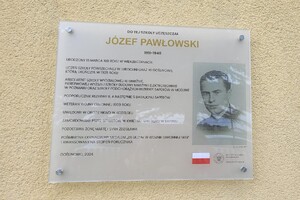 Odsłonięcie tablicy upamiętniającej por. Józefa Pawłowskiego